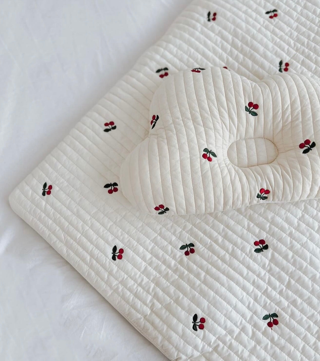 Embroidered Quilted Nap Mat