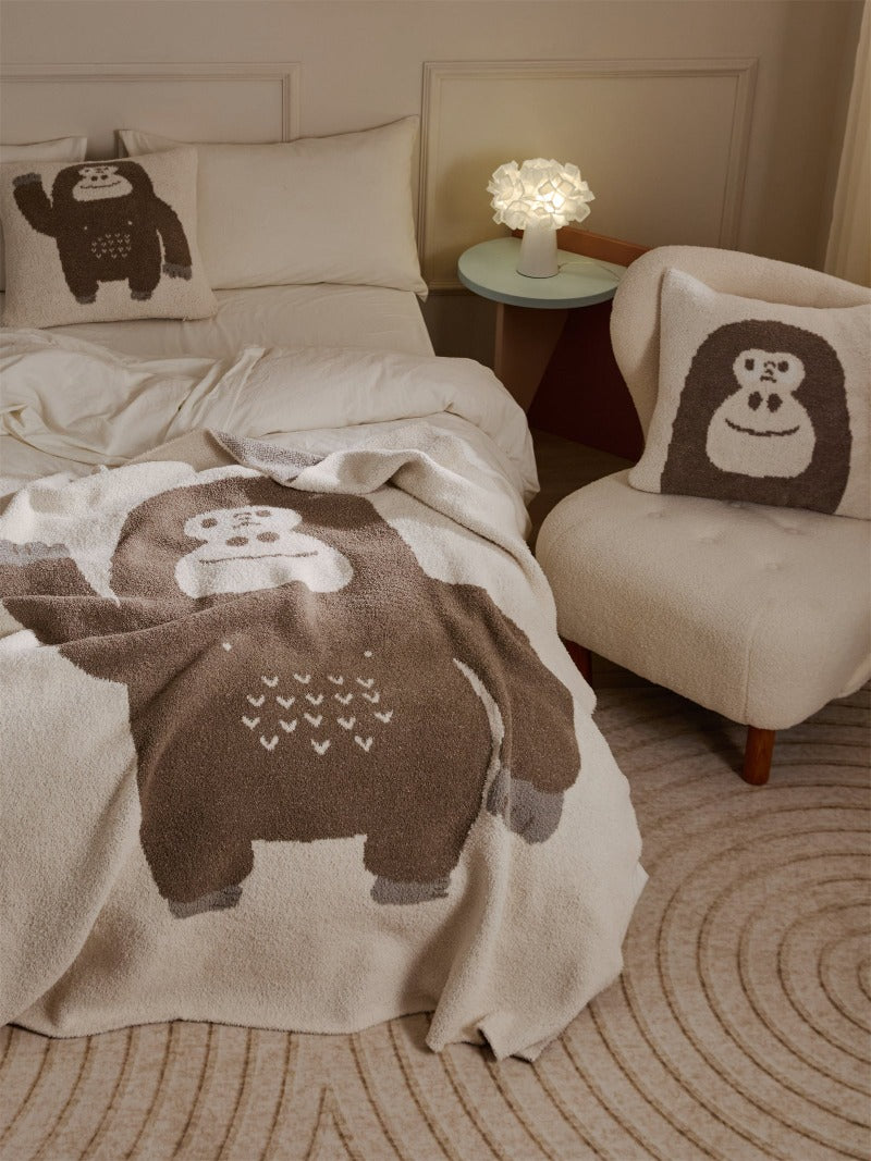 Fluffy Gorilla Throw Blanket