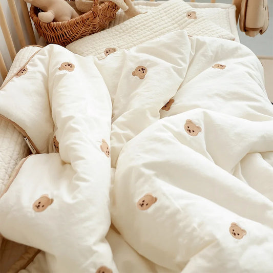 Embroidered Bear Soft Cotton Quilt
