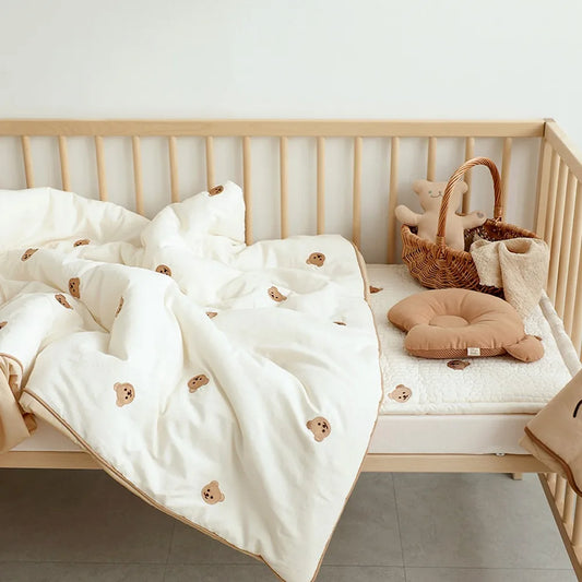 Embroidered Bear Soft Cotton Quilt