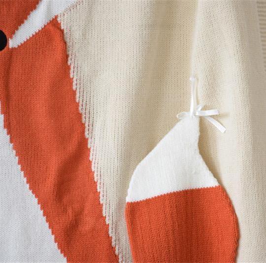 Fox Blanket - Beige, Gray, Light Gray